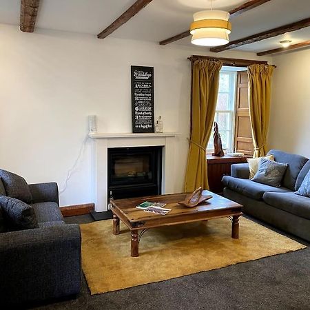 Historical North Cottage In Old Deer Bagian luar foto